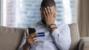 Descubra como fugir de diversos golpes financeiros