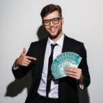 Quanto rende 600 milhões na poupança? Veja uma simulação!