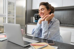 Quer ter um negócio remoto? Veja franquias para trabalhar em casa home office
